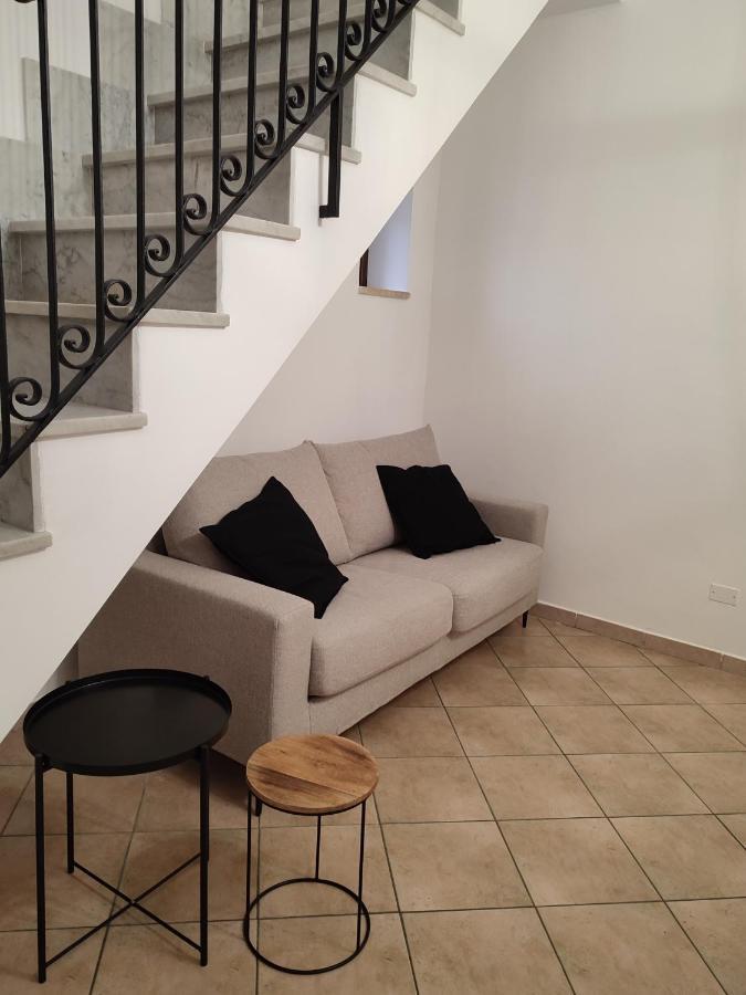 L'Oliva Contesa - La Nera Apartment Gaeta Bagian luar foto