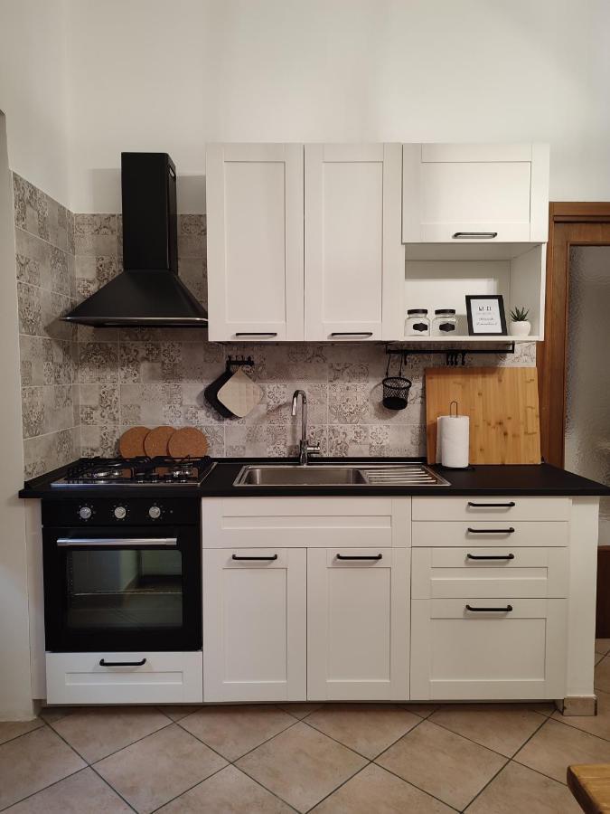 L'Oliva Contesa - La Nera Apartment Gaeta Bagian luar foto