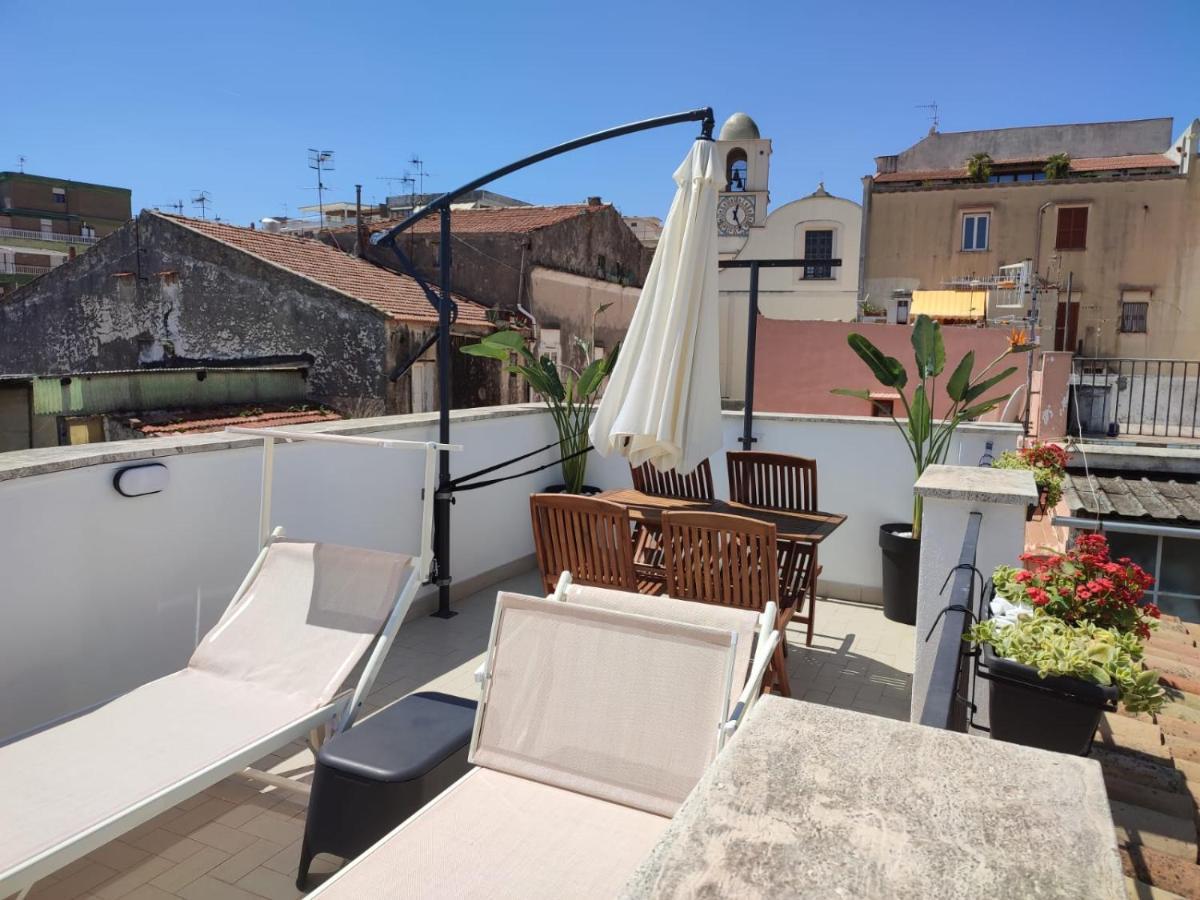 L'Oliva Contesa - La Nera Apartment Gaeta Bagian luar foto